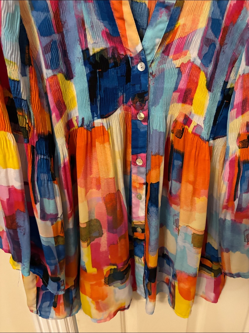 Multicolor Abstract Button-Front Women's Top - Picture 4 of 6